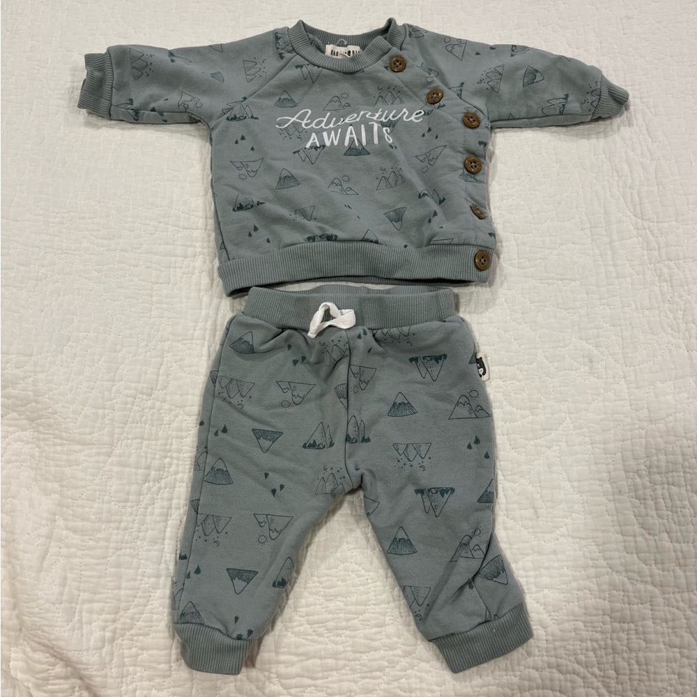 Rabbit Bear organic outfit